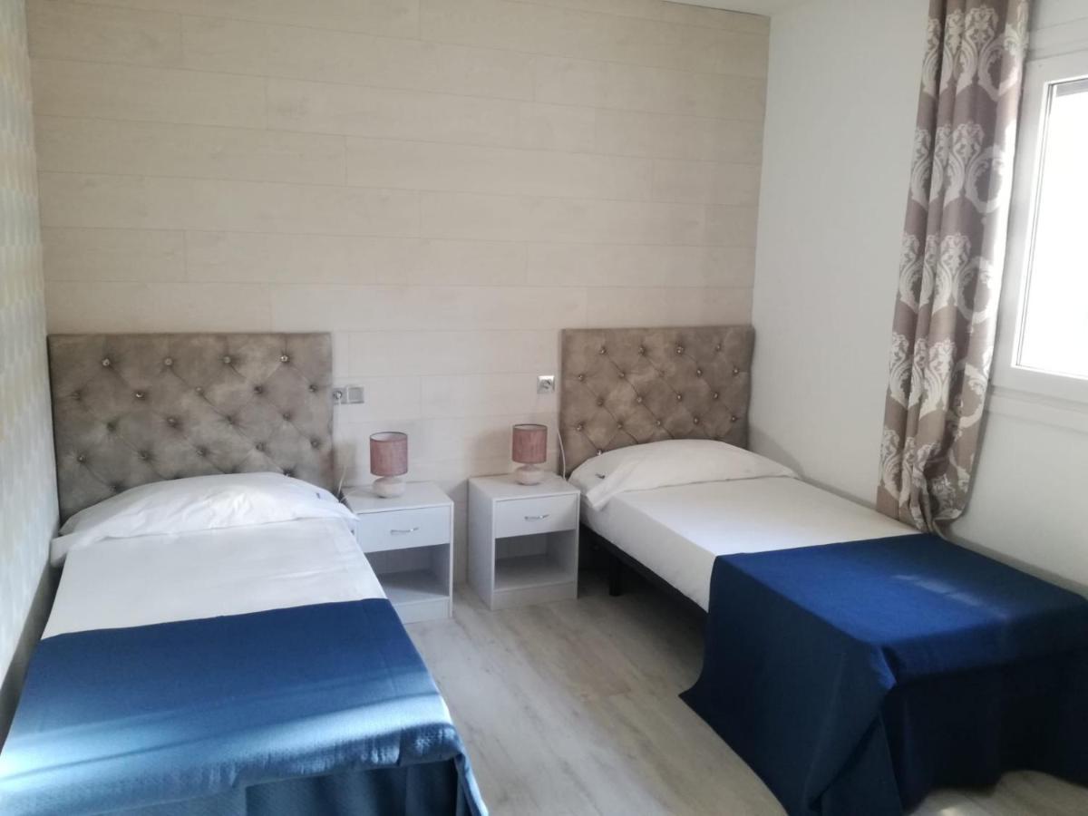 Olga Locdenia Villa Els Poblets Bagian luar foto